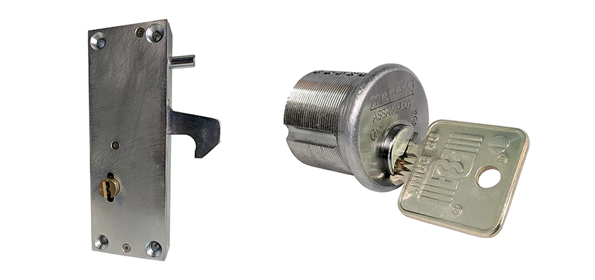 RR Fence Gates Brink Locks Repair in Pico Rivera, California