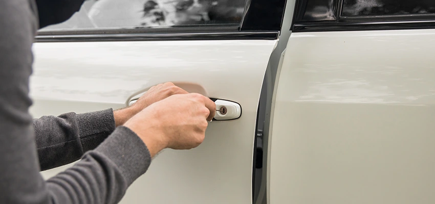 Unlock Car Door Service in Pico Rivera, CA